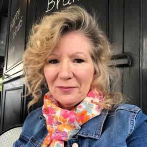 Meet your Posher, Kim